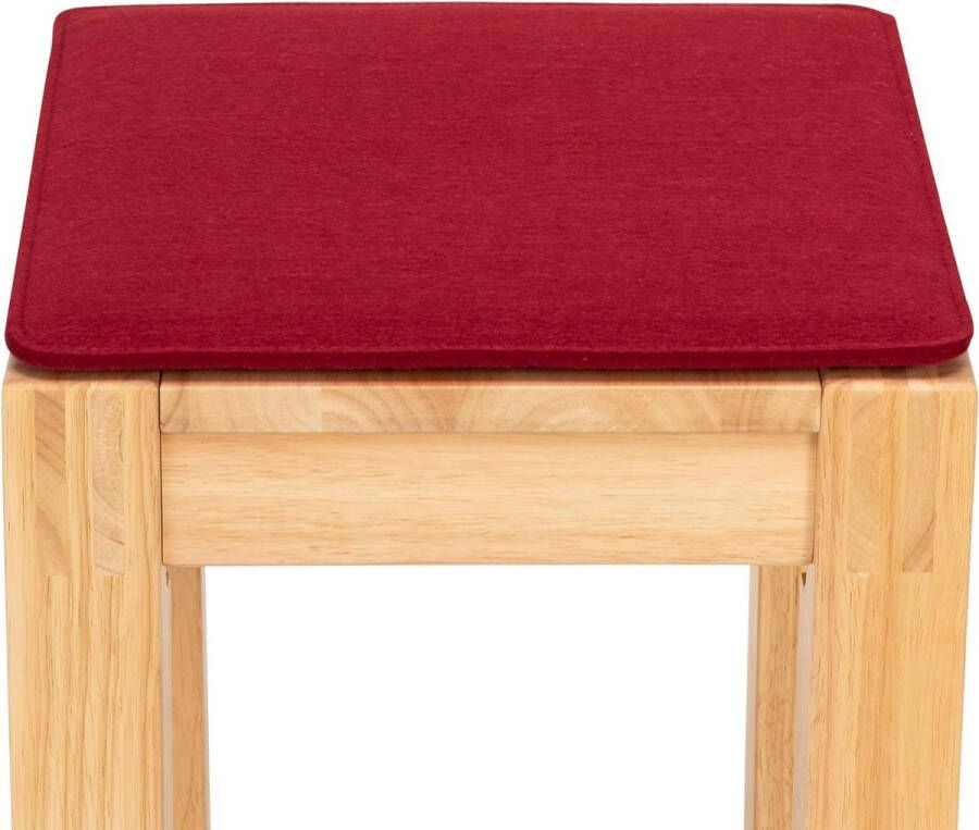 Zitkussen van vilt verpakking van 2 stuks donkerrood hoekig kleur en vorm naar keuze 35 x 35 cm zitkussen voor binnen en buiten decoratie voor elke stoel in de woonkamer of eetkamer tuinstoel balkonstoel