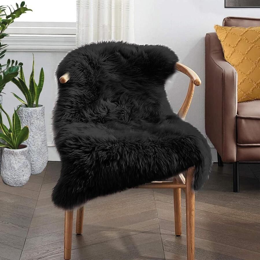 Zwart faux lamsvacht tapijt 50 x 80 cm Langharig wollig tapijt voor woonkamer Decoratie zachte vacht voor stoelen Bank slaapkamer kinderkamer