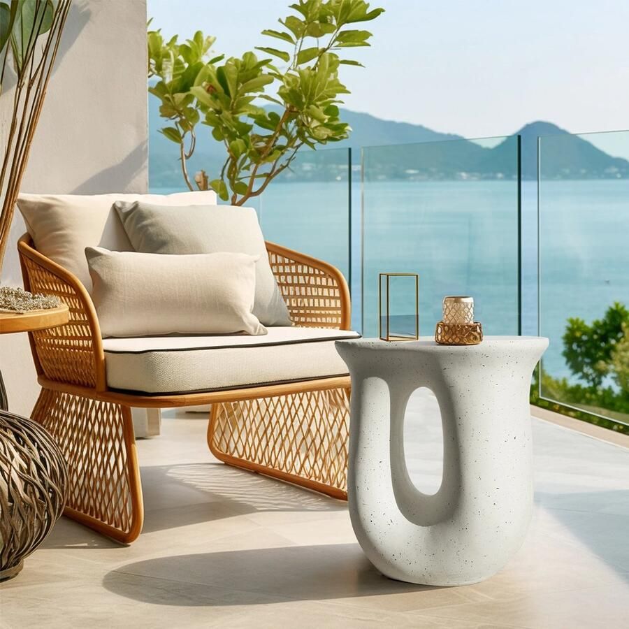 Eleganza Maison Decoratie bijzettafel Artistiek Decoratief Tafelstandaard van Handgegoten Polyresin 42.5 x 33 x 45 cm