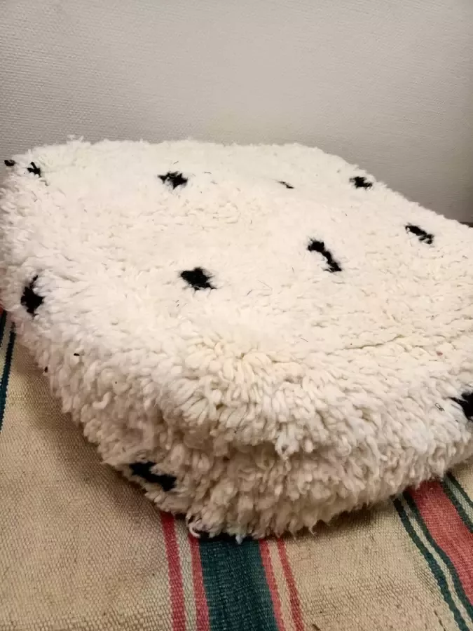 Everything-We-Love Marrokaanse handgemaakt poef vloerkussen berber poef unieke design gevuld