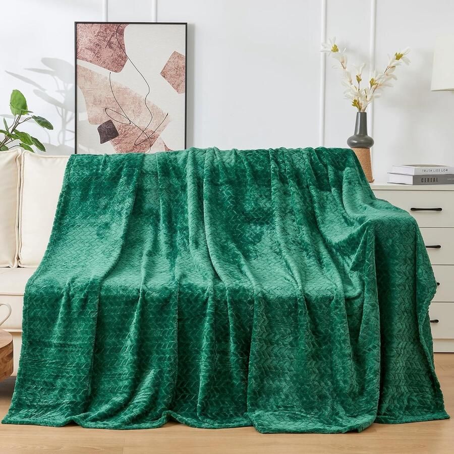 Famanu Flanellen Fleece Deken 150 x 200 cm 300 GSM Jacquard Bladerenpatroon Zachte Luxe Plaid voor Bed & Bank