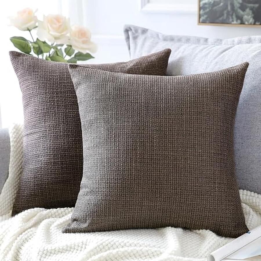 Famanu Kussenslopen set van 2 linnen decoratieve vierkante kussenslopen van 60 x 60 cm voor woondecoratie bank slaapkamer auto (donkerbruin 24 x 24)