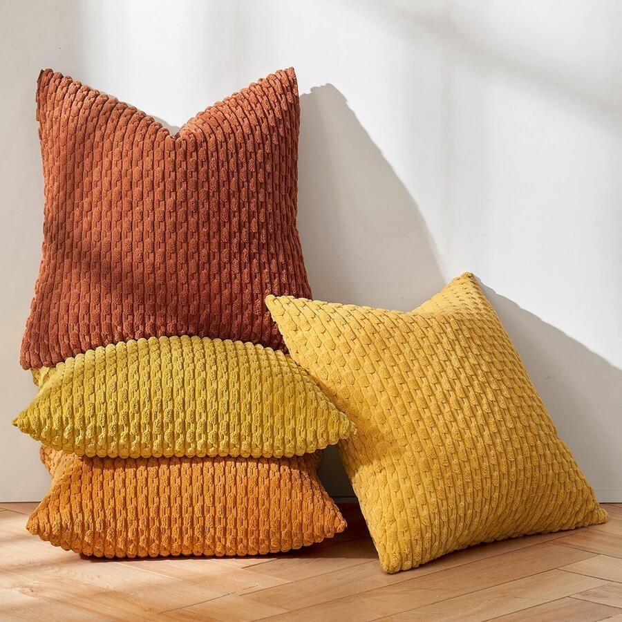 Famanu Set van 4 corduroy kussenslopen decoratieve kussenhoezen moderne bankkussensoop kussens bankkussens voor bank sierkussen woonkamer slaapkamer 40 x 40 cm oranje serie