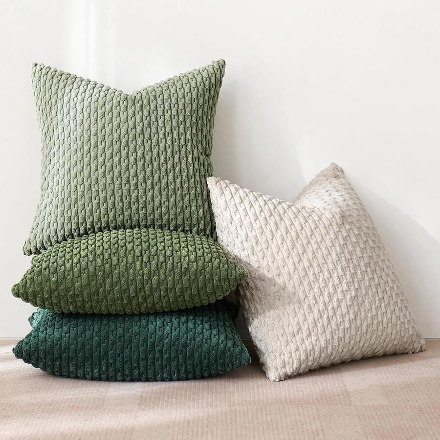Famanu Set van 4 corduroy kussenslopen decoratieve kussenhoezen moderne bankkussensoop kussens bankkussens voor bank sierkussen woonkamer slaapkamer 50 x 50 cm groene serie