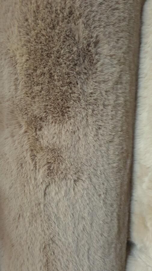 Feminine FLUFFY Vloerkleed-Taupe-Superzachte Tapijt- -Taupe- Superzachte Vloerkleed 160X230 TAUPE - Foto 3