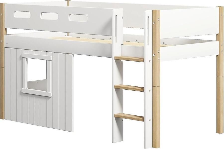 Flexa Bed Halfhoogslaper rechte ladder en boomhut bedfronten wit frame Wit en Eiken 200x90 MDF Massief eiken en Berken Multiplex