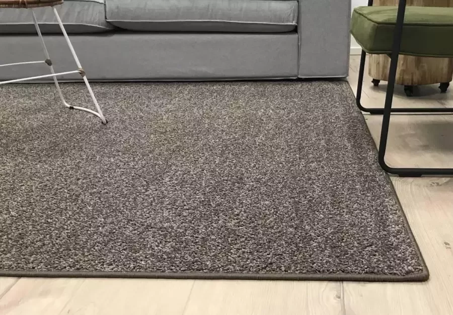 Floorpassion Tore 17 IJzersterk vloerkleed in Bruin Grijze kleursamenstelling