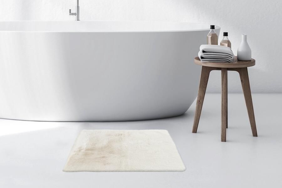 Floraya Vloerkleed Badmat Fluffy Wit 40x60cm