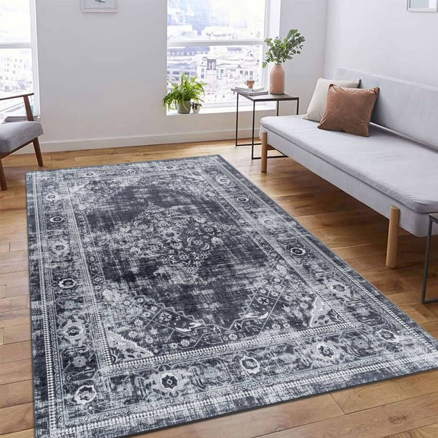 Flycarpets Amira Vintage Vloerkleed Zwart Grijs Wasbaar Laagpolig Vloerkleed Woonkamer Tapijt 140x200 cm
