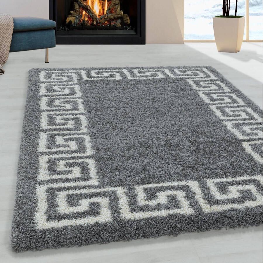 flycarpets AZURE HOOGPOLIG GRIJS WIT VLOERKLEED GRIEKS DESIGN