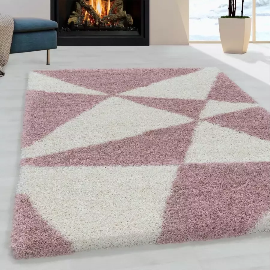 Flycarpets Azure Vloerkleed 120x170cm Roze Geo Hoogpolig