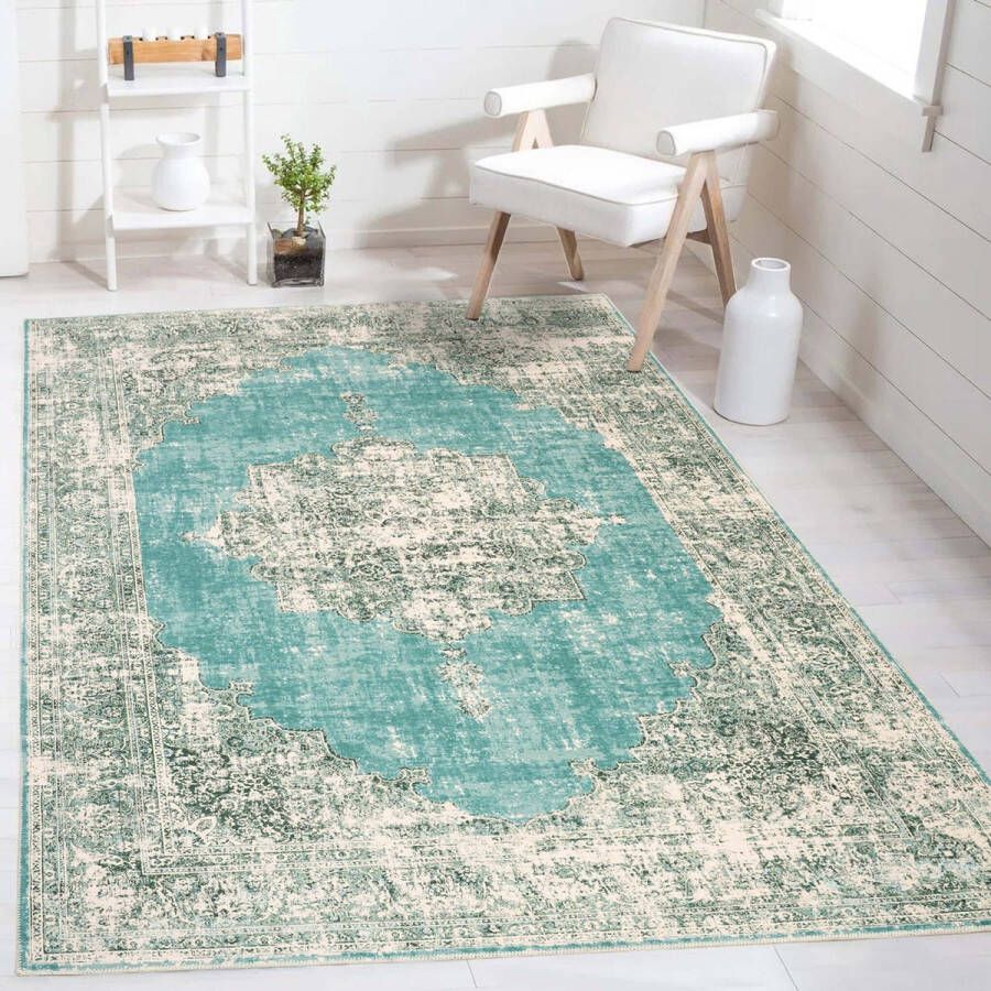 flycarpets Burano Vintage Medaillon Vloerkleed Mint Groen Laagpolig Tapijt 160x230 cm