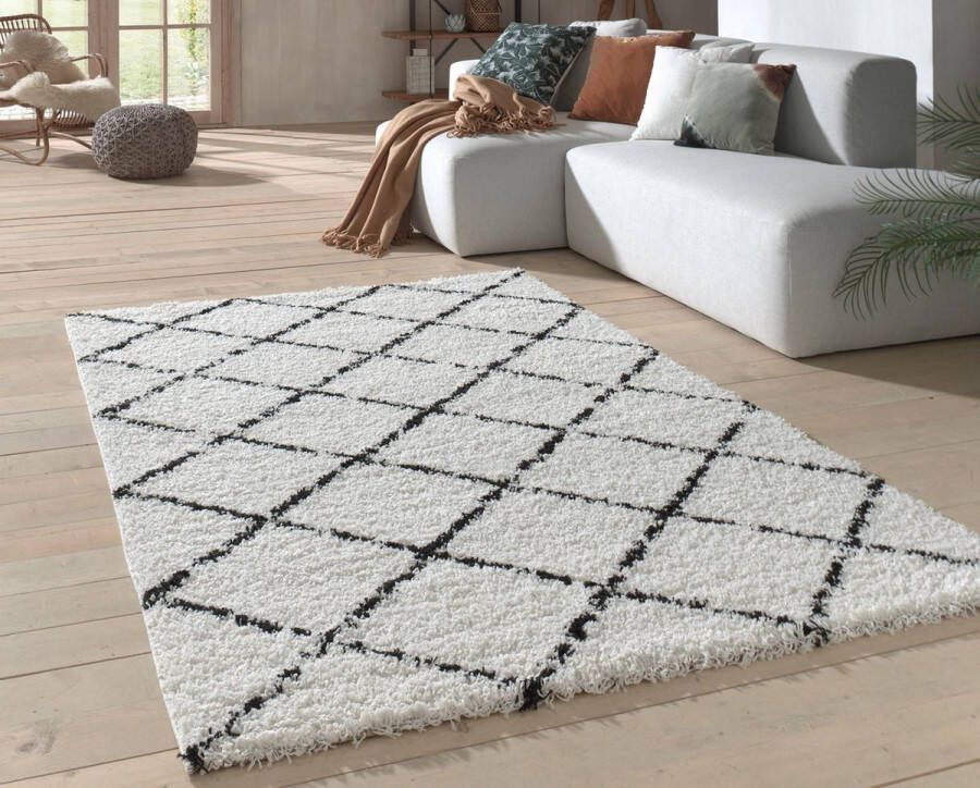 Flycarpets Candy Diamond Vloerkleed 200x290cm Crème Zwart Geruit Hoogpolig