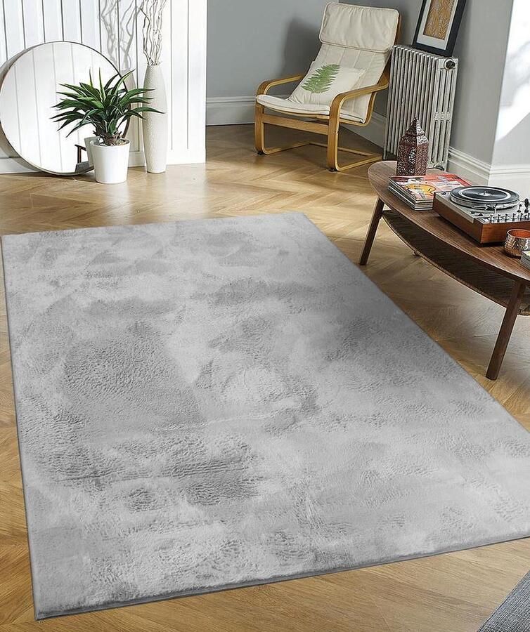Flycarpets Amalfi vloerkleed Grijs Laagpolig wasbaar Fluffy en Zacht 80x150 cm