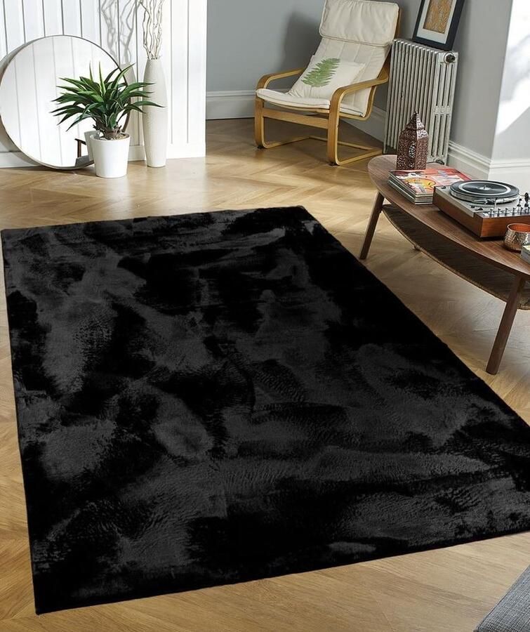 Flycarpets Amalfi vloerkleed Zwart Hoogpolig wasbaar Fluffy en Zacht 240x340 cm
