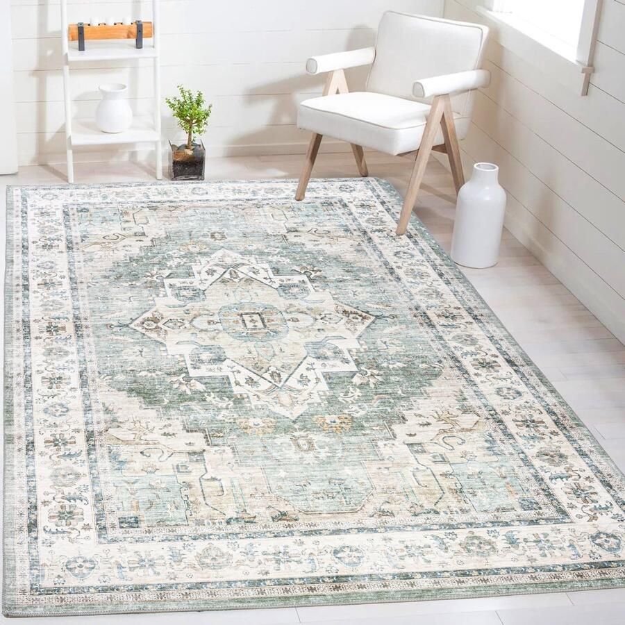 Flycarpets Burano Vintage Vloerkleed Groen Beige Laagpolig Tapijt 120x170 cm