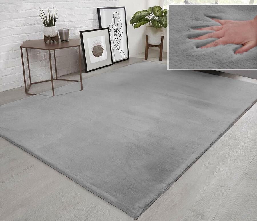 Flycarpets Fluffy Hoogpolig Super Zacht Effen Vloerkleed Lichtgrijs Zilver 200x290 cm