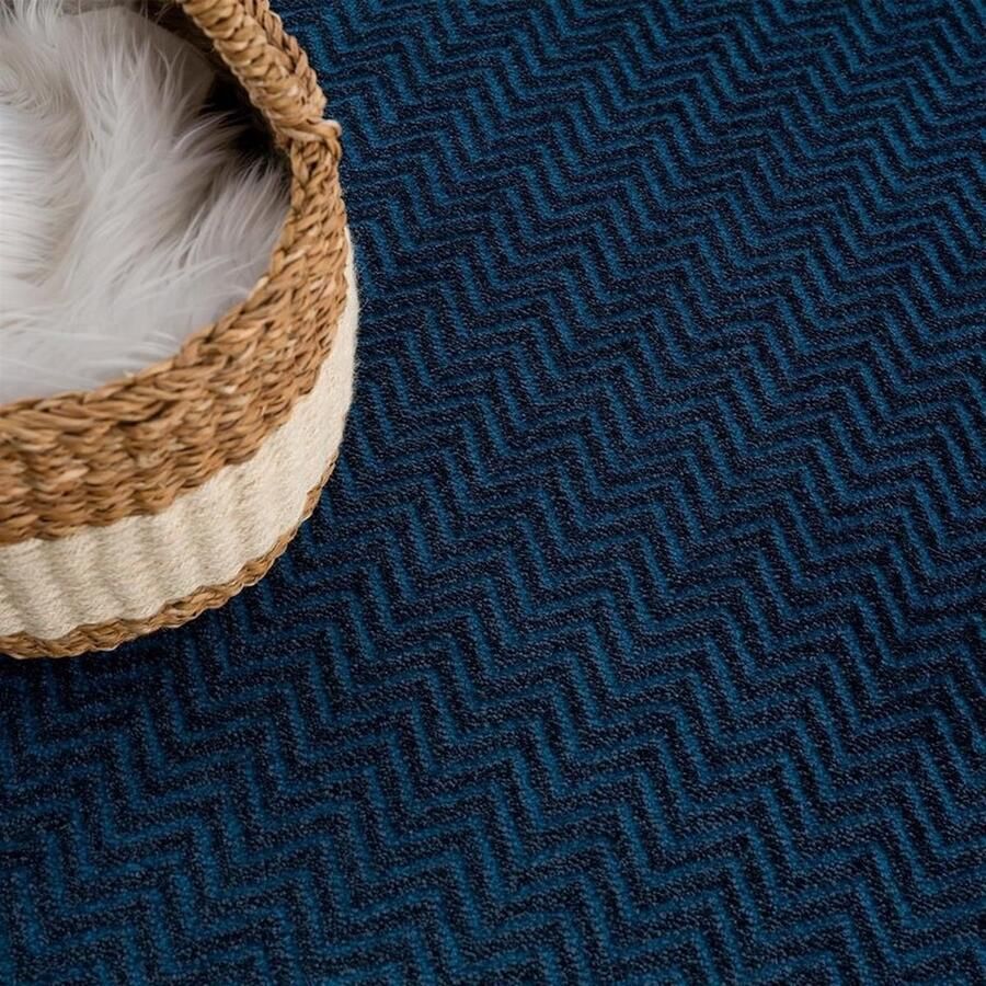 Flycarpets Junius Modern Effen Motief Vloerkleed Blauw 80x300 cm Loper voor in de gang keuken of slaapkamer Laagpolig