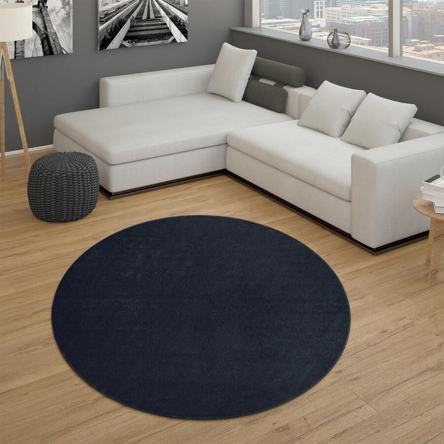 Flycarpets Laagpolig Effen Uni Vloerkleed Porera Marineblauw