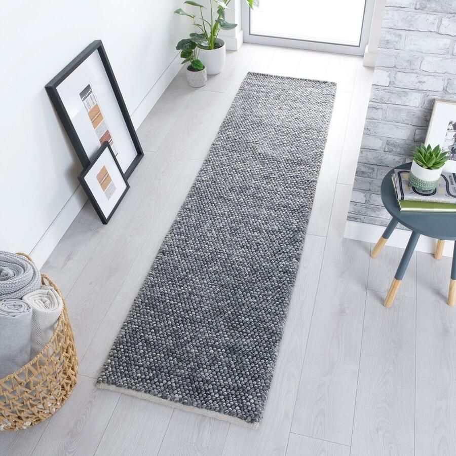 Flycarpets Loper Minerals Uni Modern Laagpolig Wol Bolletjes Vloerkleed Grijs 60x230 cm