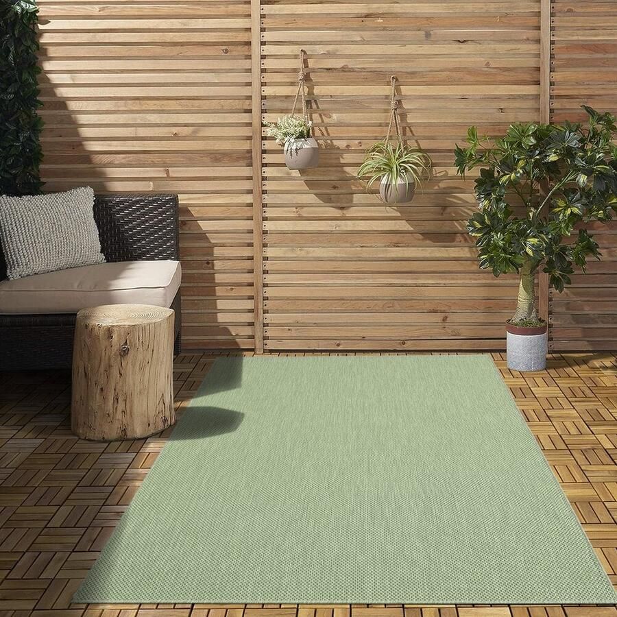 Flycarpets Nilus Effen Buitenkleed Groen Vloerkleed Buiten Laagpolig Tuinkleed Tuintapijt Buitentapijt 120x170 cm
