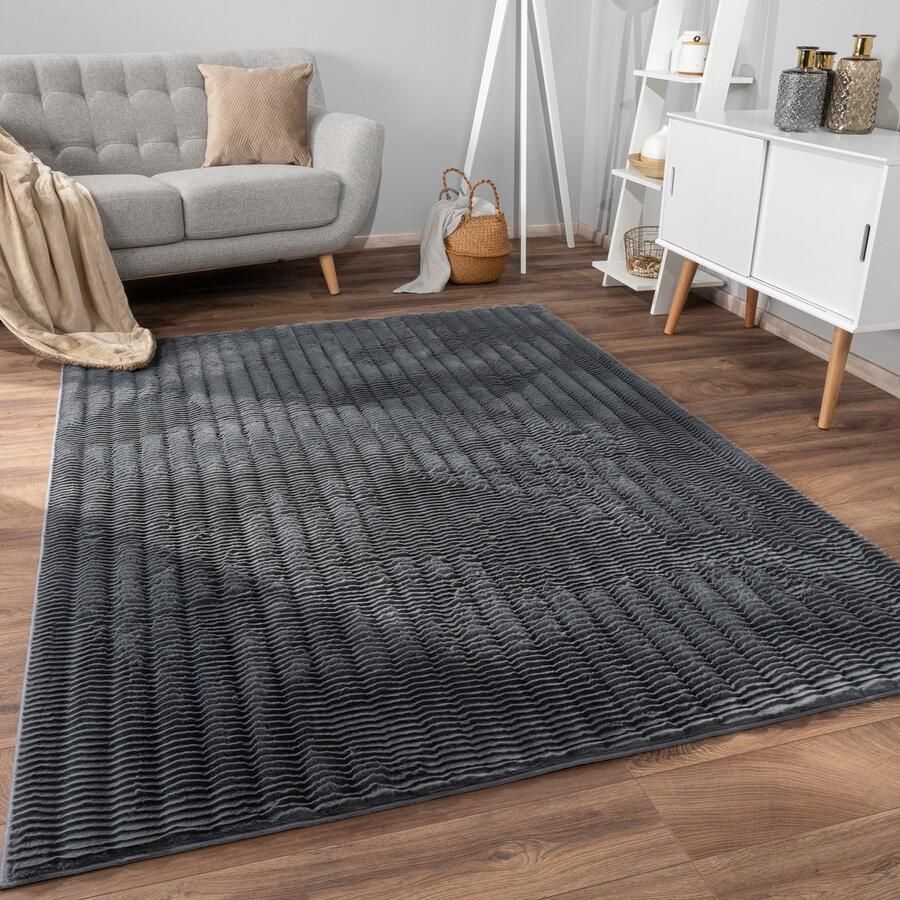 Flycarpets Zacht fluffy vloerkleed Arinzo Stripes Antraciet 120x160 cm Hoogpolig Tapijt Woonkamer Slaapkamer Kinderkamer