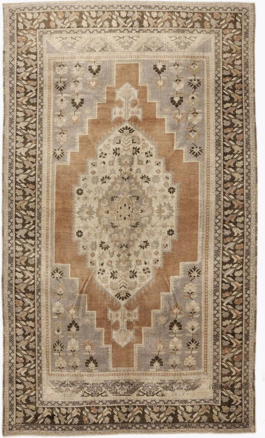 Flycarpets Hereke Klassiek Vloerkleed Beige 220x280 cm