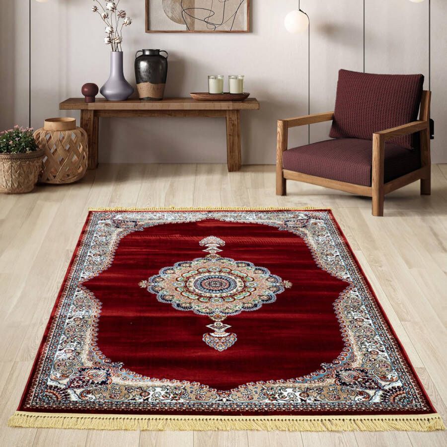 Flycarpets Isfahan Klassiek Oosters Medaillon Vloerkleed Rood 160x230 cm