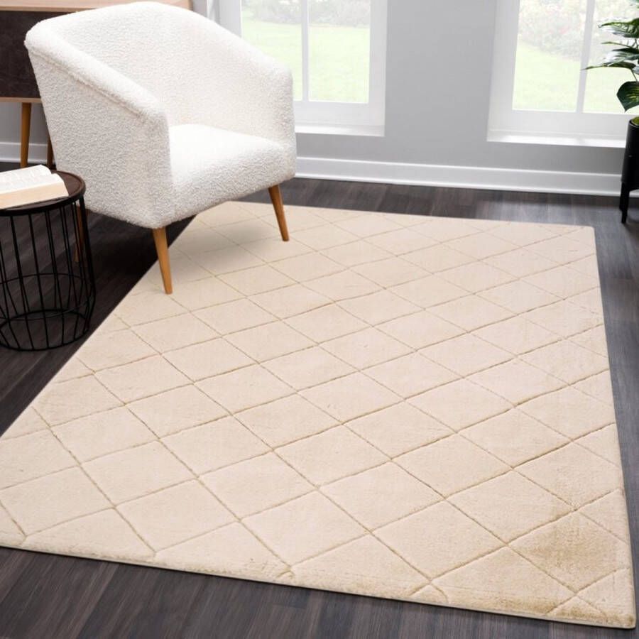 Flycarpets JUNO HOOGPOLIG BEIGE VLOERKLEED GERUIT