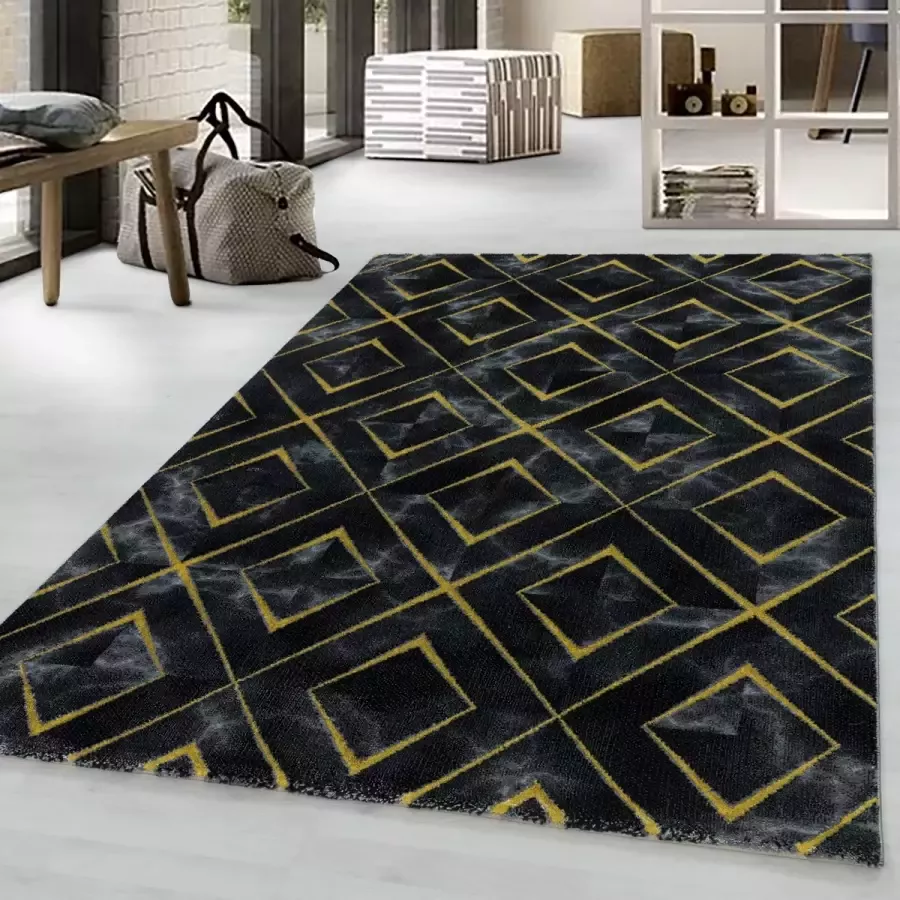 Flycarpets Mirage Marmer Vloerkleed Zwart Goud Laagpolig 140x200 cm