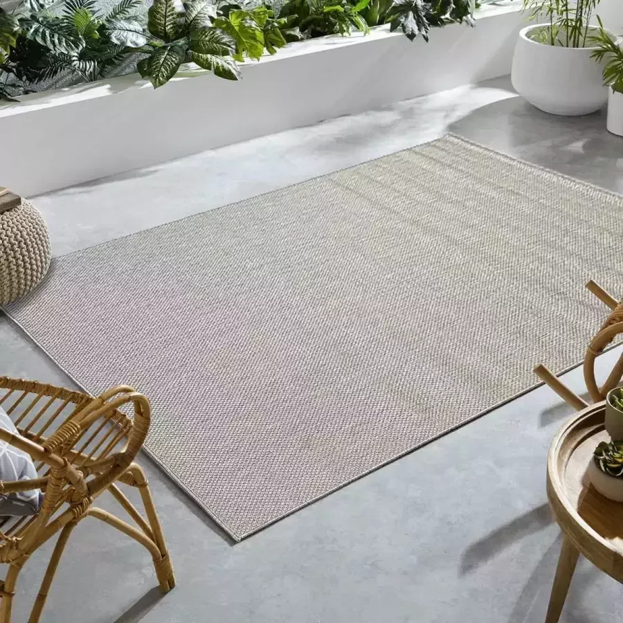Flycarpets Nilus Effen Buitenkleed Lichtgrijs Grijs Vloerkleed Buiten Laagpolig Tuinkleed Tuintapijt Buitentapijt 160x220 cm - Foto 2