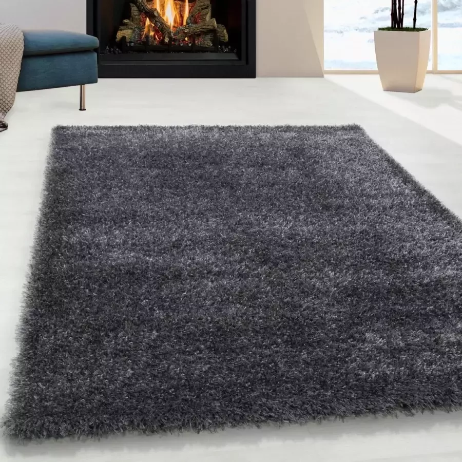 Flycarpets Nox Vloerkleed Hoogpolig Grijs Antraciet 80x150 cm Loper Tapijt