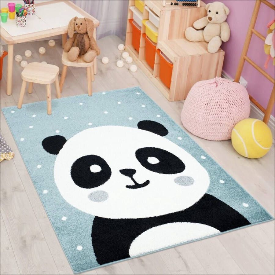 Flycarpets Playful Pals Kids Blauw Panda Vloerkleed Kinderkamer Babykamer Laagpolig Kindervloerkleed 120x160 cm