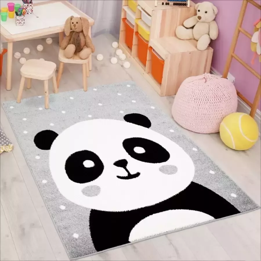Flycarpets Playful Pals Kids Grijs Panda Vloerkleed Kinderkamer Babykamer Laagpolig Kindervloerkleed 140x200 cm