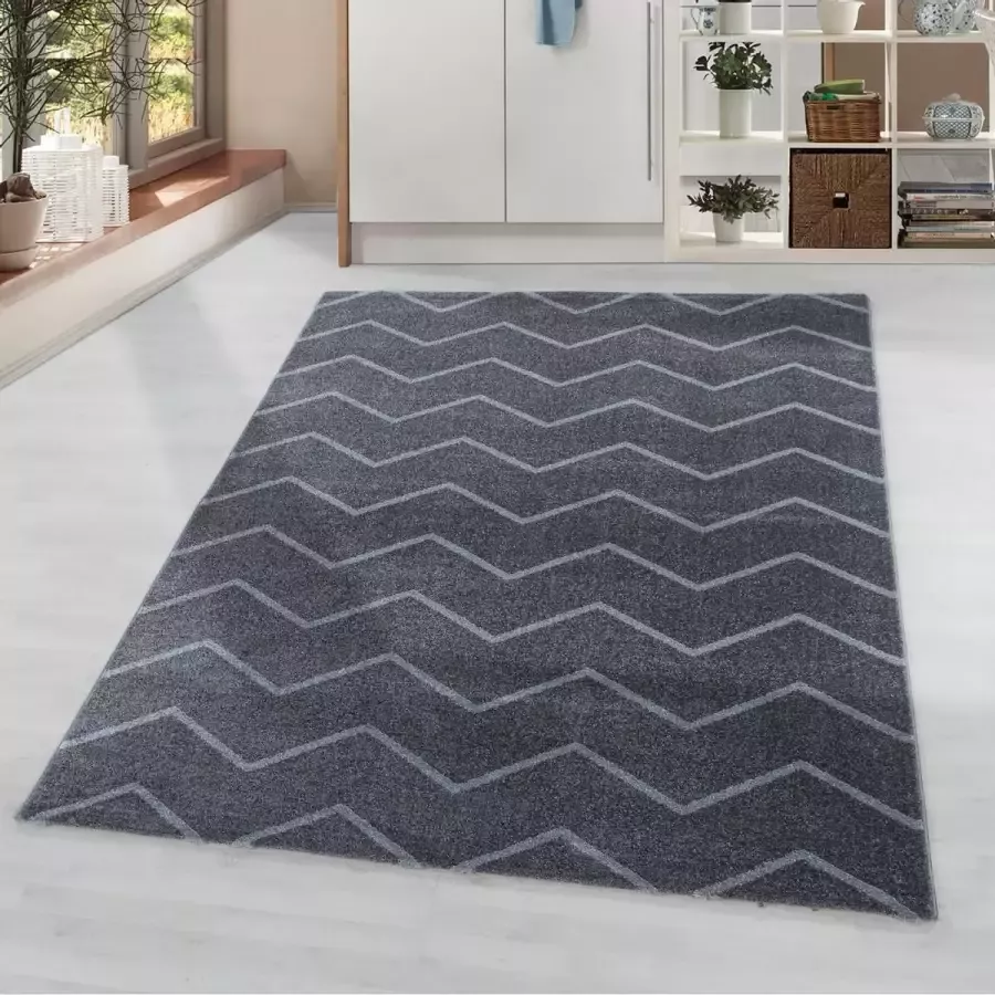 Flycarpets Sara Modern Grijs Vloerkleed Zigzag Design Laagpolig Tapijt Voor binnen -140x200 cm