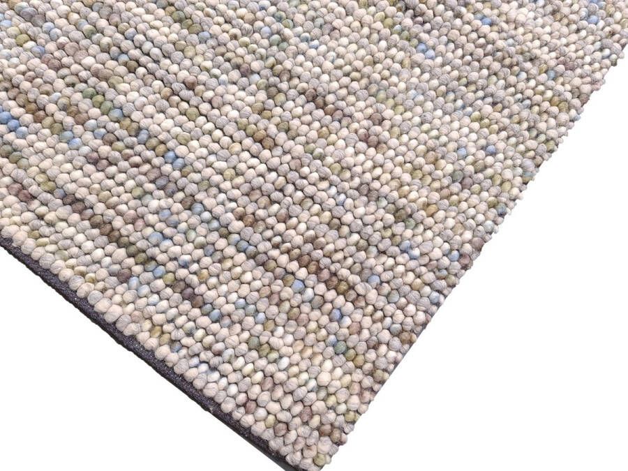 flycarpets Ventura Bolletjes Vloerkleed Multi ca.140x200cm