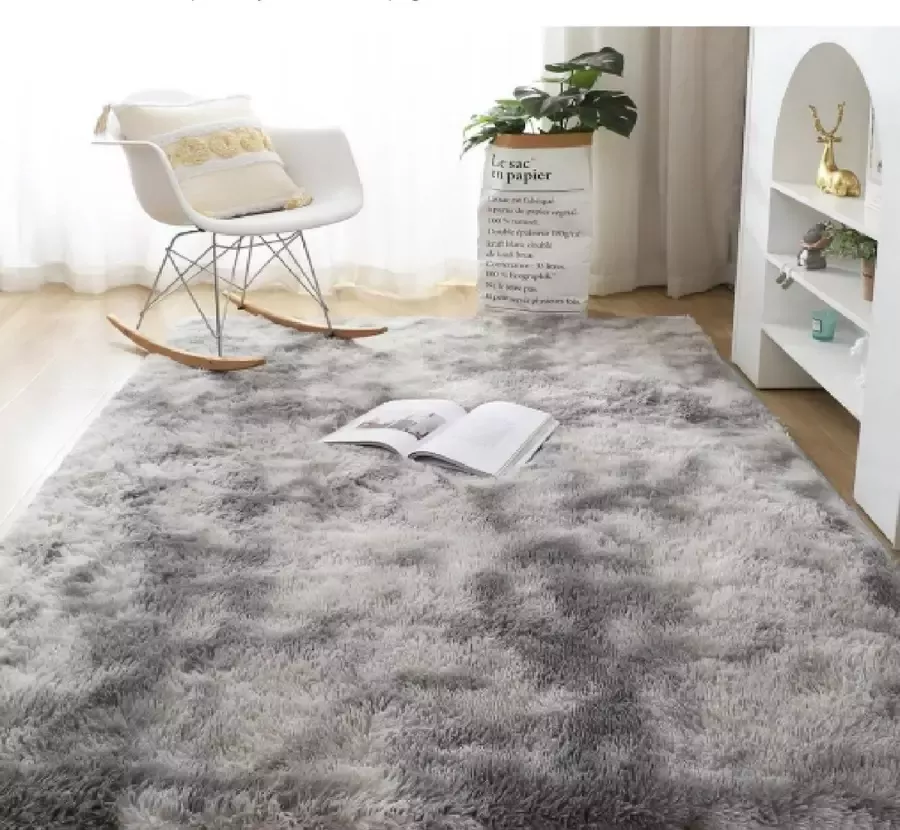 ForeverGoodies Tapijt Grijs Tapijt woonkamer en slaapkamer Zacht en fluffy vloerkleed 120 x 160cm