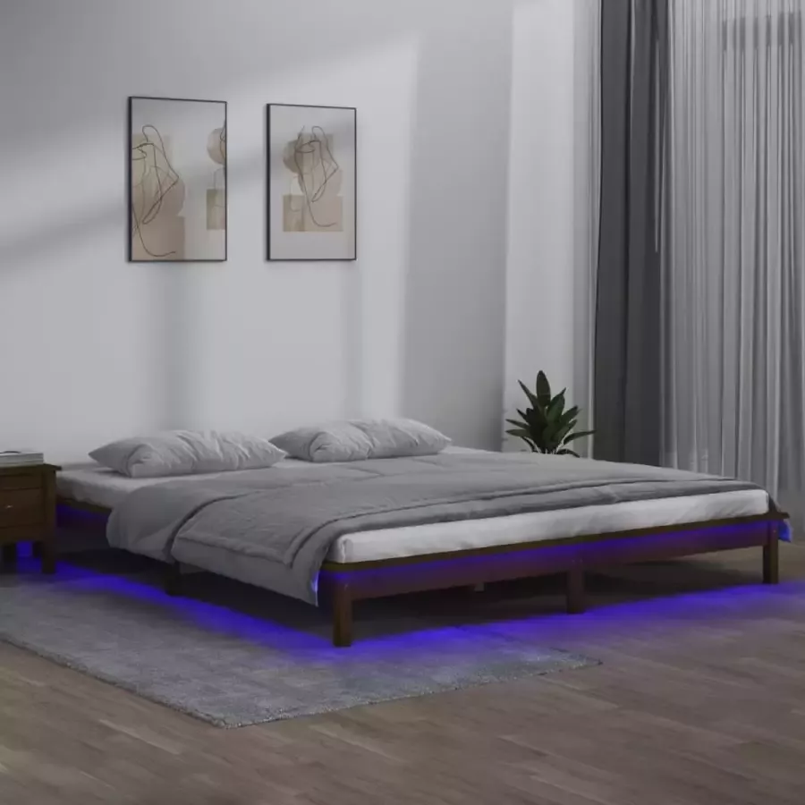 ForYou Prolenta Premium Bedframe LED massief hout honingbruin 180x200 cm 6FT Super King