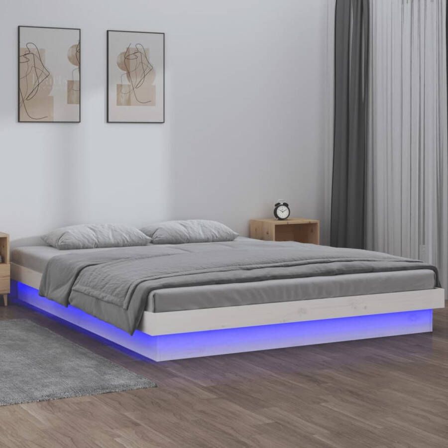 ForYou Prolenta Premium Bedframe LED massief hout wit 200x200 cm