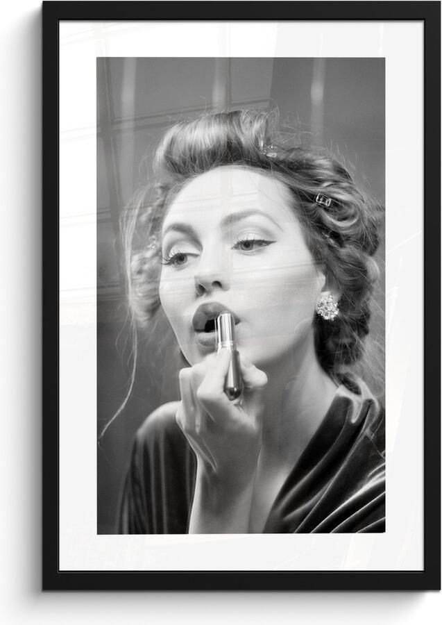 PosterMonkey Fotolijst inclusief poster 40x60 cm Vrouw portret make up Foto in lijst zwart wit Muurdecoratie slaapkamer vintage Houten lijsten fotohouder Posters in kaders Wissellijst bed decoratie Photo frame Wanddecoratie accessoires