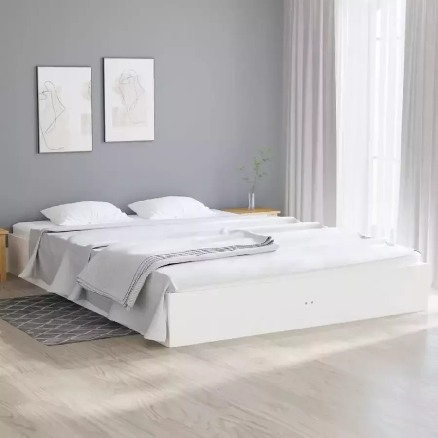Furniture Limited Bedframe massief hout wit 200x200 cm