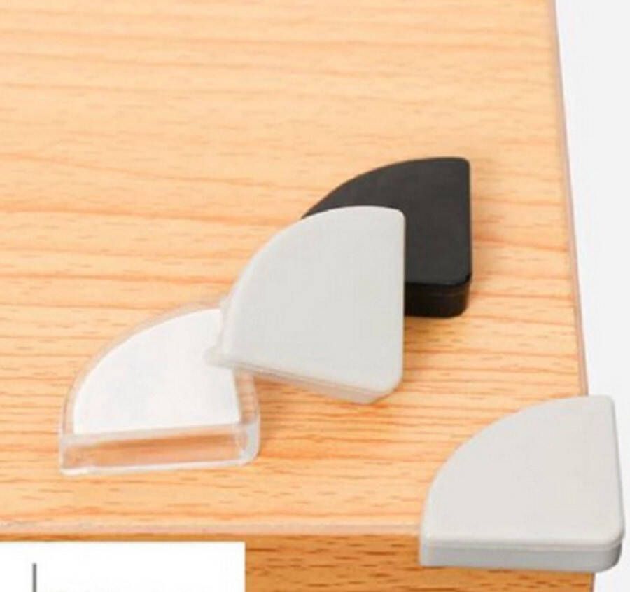 Gadgetpoint Tafelhoeken Bescherming Tafel Veilige Beschermhoeken Wit Set van 4 Sinterklaas Cadeau Kerst Cadeau Kerstmis