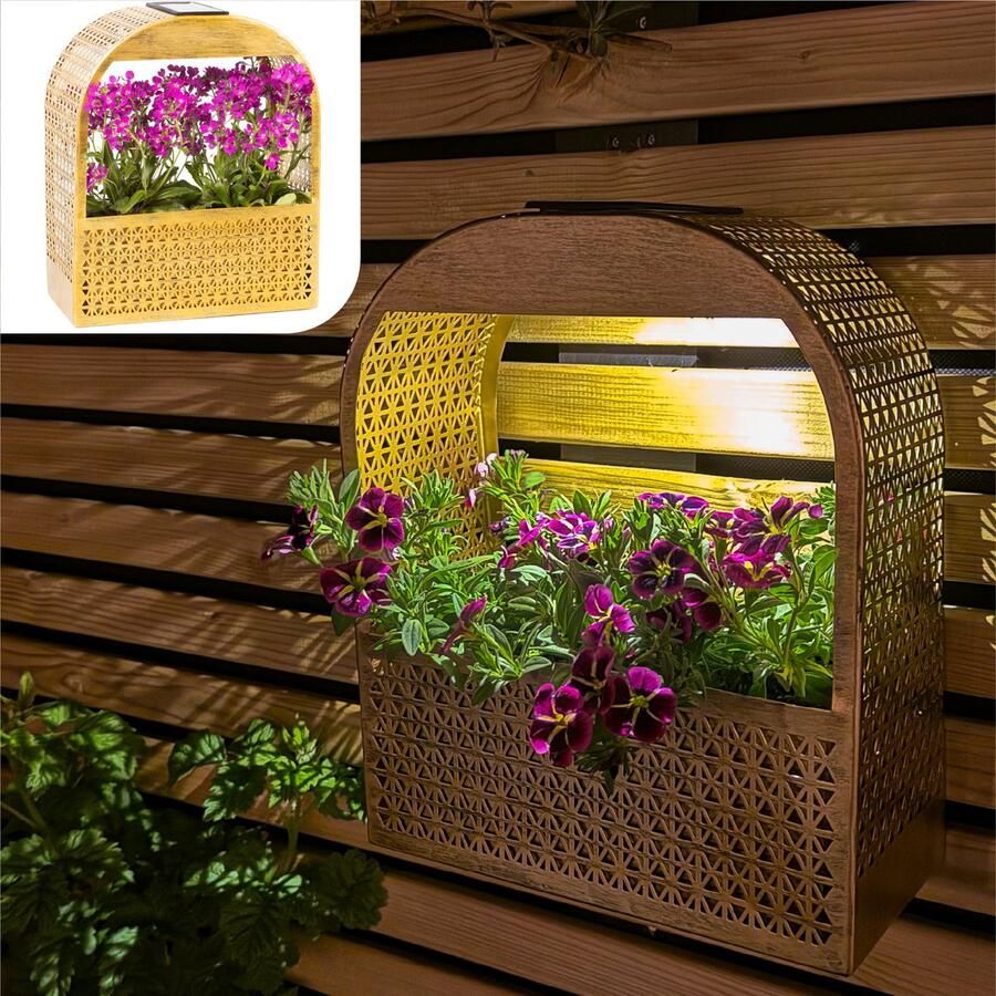 Gadgy Solar Wandlamp met Uitneembare Bloembak – Tuinverlichting op Zonneenergie – Warm Wit LED – 30x25 cm – Goud Metaal