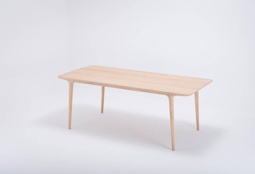 Gazzda Fawn Table Houten Eettafel Massief Eikenhout Tafel Eetkamertafel Scandinavisch Hardwax Oil Whitewash 200 x 90 cm
