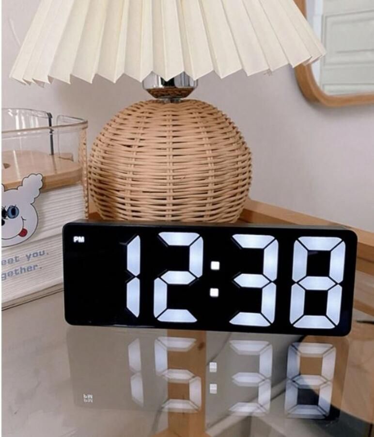 GH Moderne Digitale Klok Digitale Wekker Alarmklok Slaapkamer Nachtkastje Zwart Met Grote Witte Cijfers