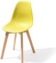 Essentials Keeve Stapelbare stoel geel berkenhouten frame en kunststof zitting 47x53x83cm (LxBxH) 505F01SY - Thumbnail 2