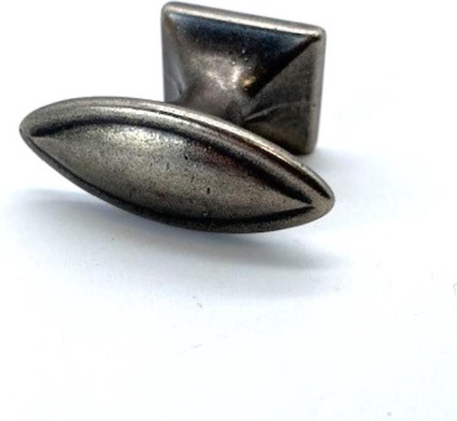 Giusti Knop Nikkel Antiek Ovaal 35mm