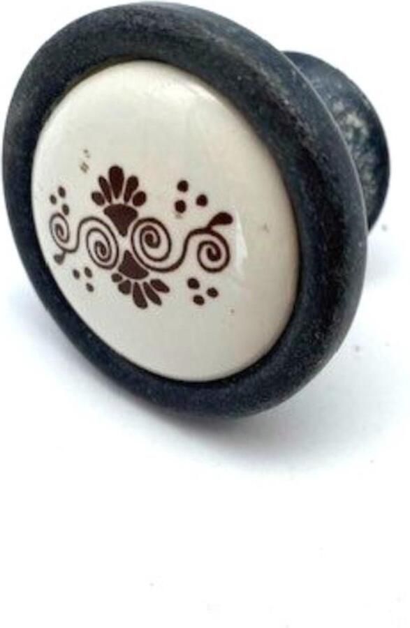Giusti Knop Rustiek Ivoor Porselein Romantisch Serie P17 38mm bruine krullen