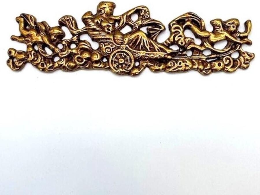 Giusti Meubeldecoratie man in wagen met 2 engeltjes 165mm