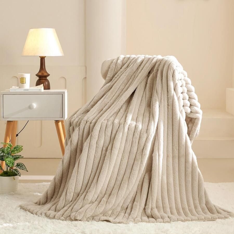 Goodivery Extra Grote Warme Knuffeldeken voor Bank Bed of Slaapkamer 220 x 240 cm